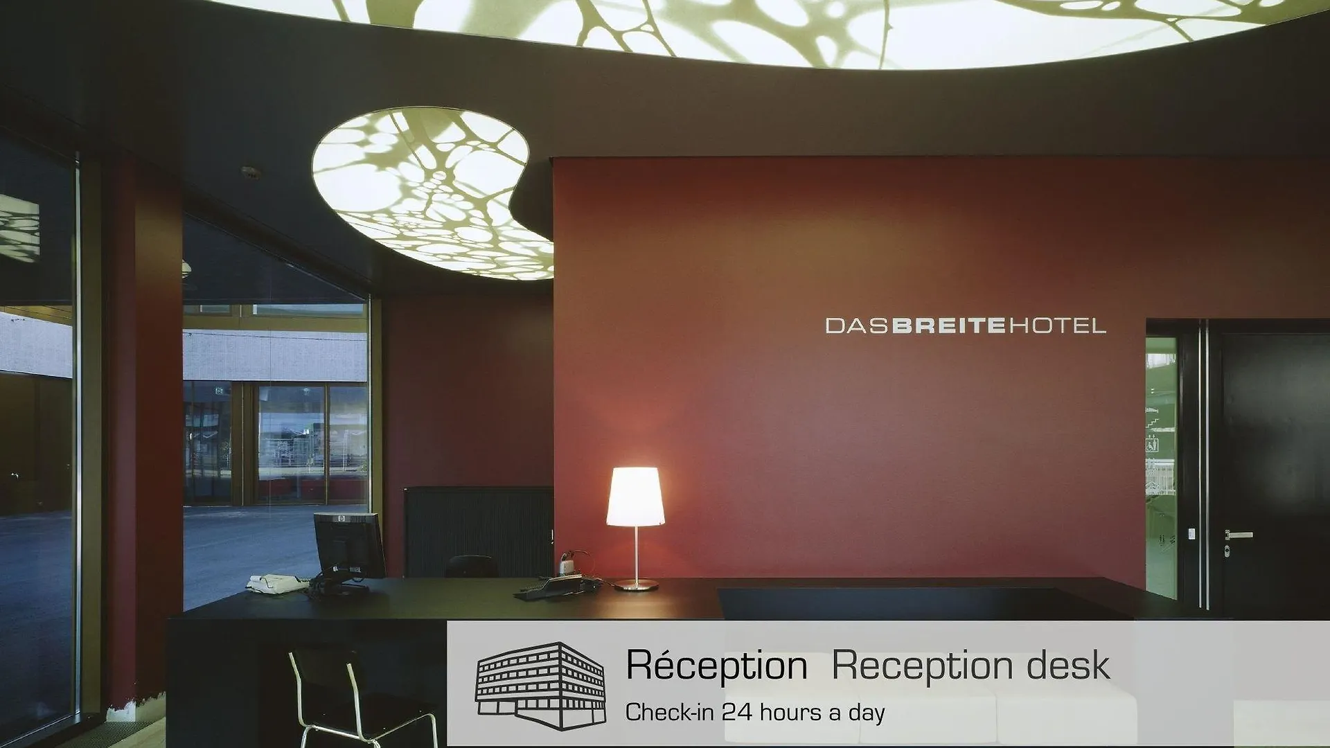 Dasbreitehotel Am Rhein Basel